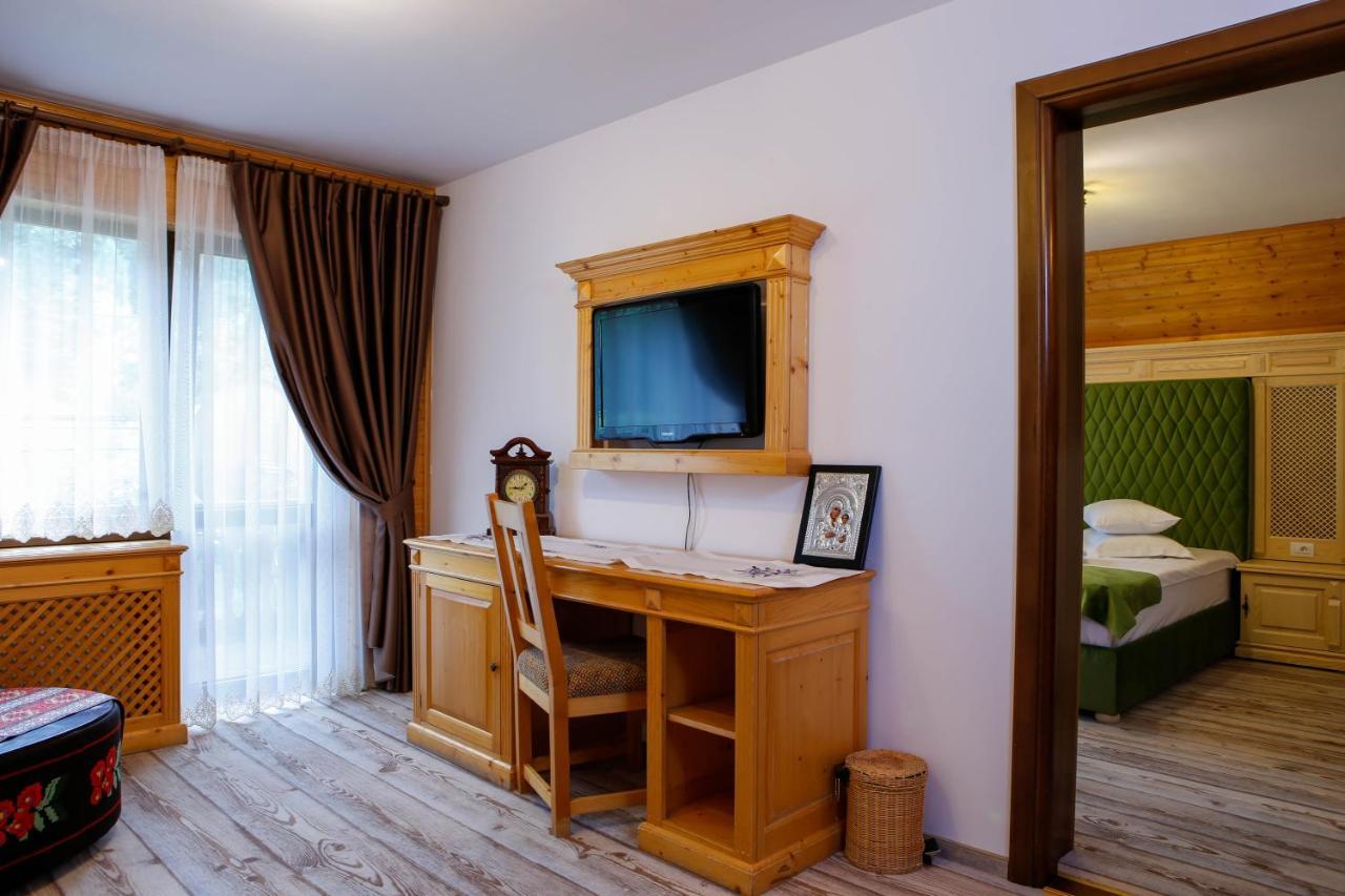 Casa Baciu Hotel Fundu Moldovei Buitenkant foto