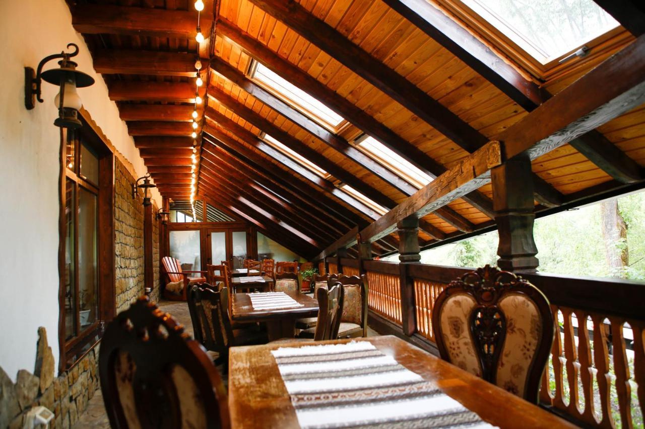 Casa Baciu Hotel Fundu Moldovei Buitenkant foto